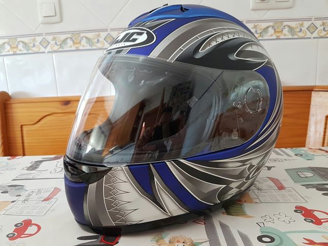 Casco integral HJC. Top a precio de risa