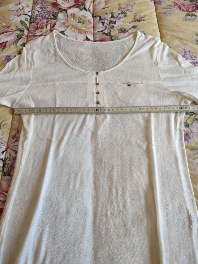 Camiseta Massimo Dutti de lino