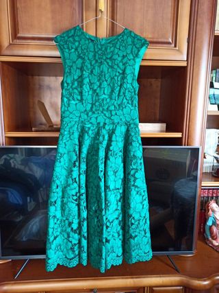 Vestido de Carolina Herrera de segunda mano por 155 EUR en Maliaño en  WALLAPOP