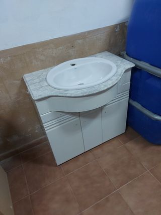 Mueble de baño de material mármol de segunda mano por 30 € en Borox en