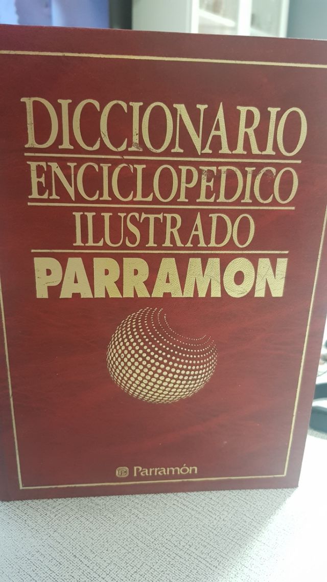 Enciclopedia, diccionario ilustrado y curso ingles