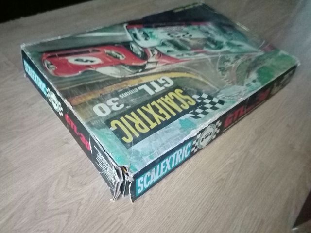 Scalextric antiguo más 9 pistas
