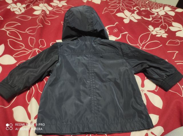 Chaqueta fina niño Chicco, talla 6 meses.