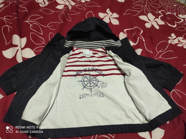 Chaqueta fina niño Chicco, talla 6 meses.