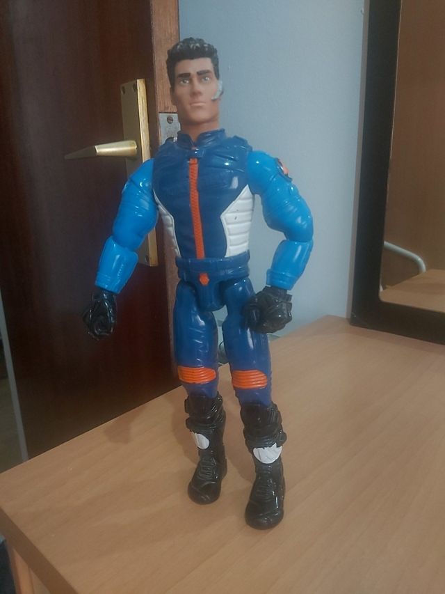 action man motorista