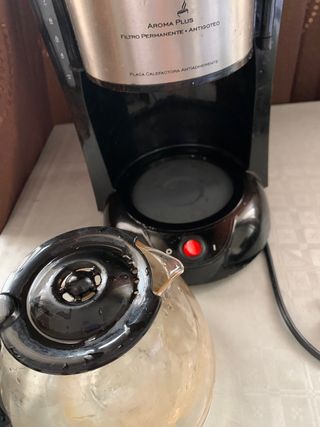Cafetera eléctrica ufesa avantis 70 inox antigoteo de segunda mano por 10  EUR en Puente Mayorga en WALLAPOP