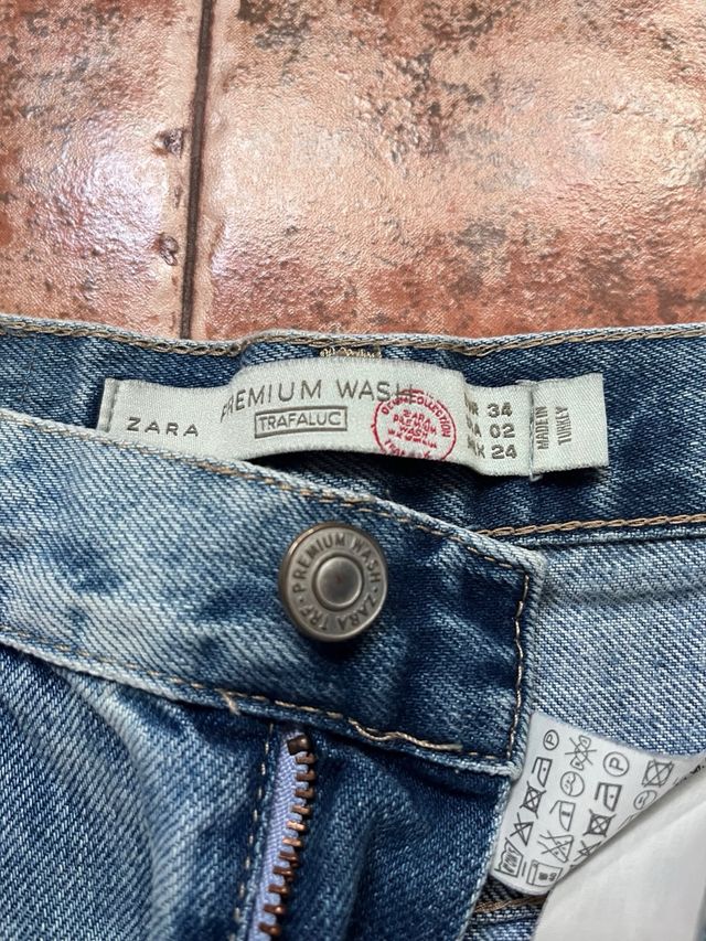 Pantalones vaqueros cortos