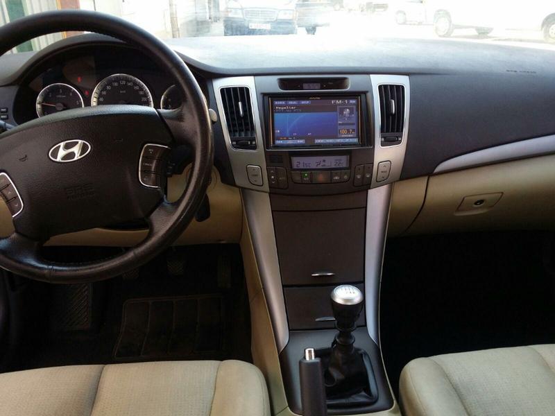 Hyundai Sonata 2010 - foto 1