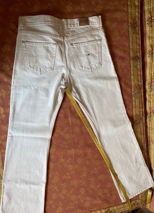 #Pantalón vaquero blanco, marca Tommy Hilfiger,T/M