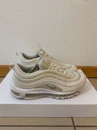 Nike Air Max 97 de segunda mano por 40 EUR en Donostia-San Sebastián en  WALLAPOP