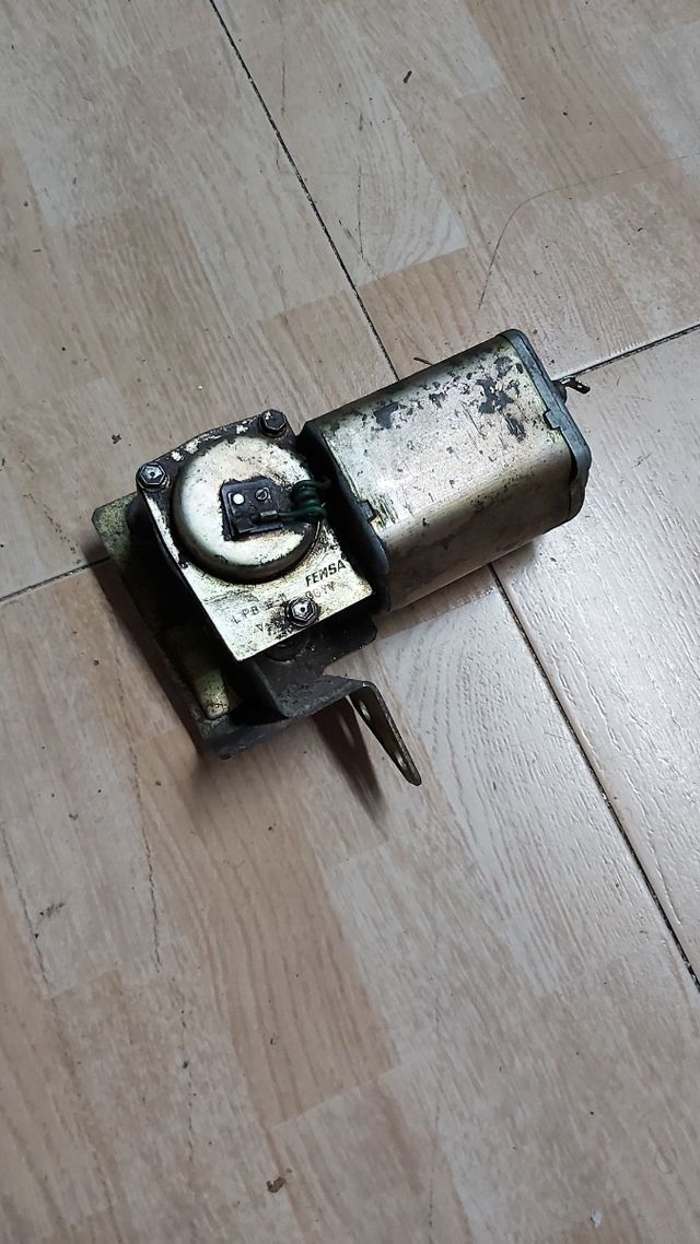 Motore tergicristallo per Jeep Comando