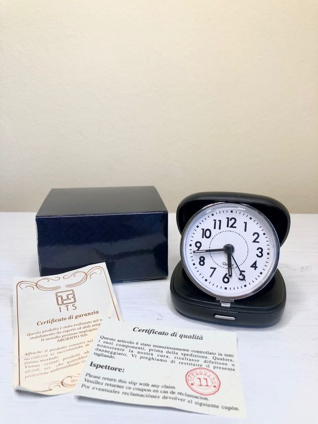 Reloj despertador de viaje con plata NUEVO