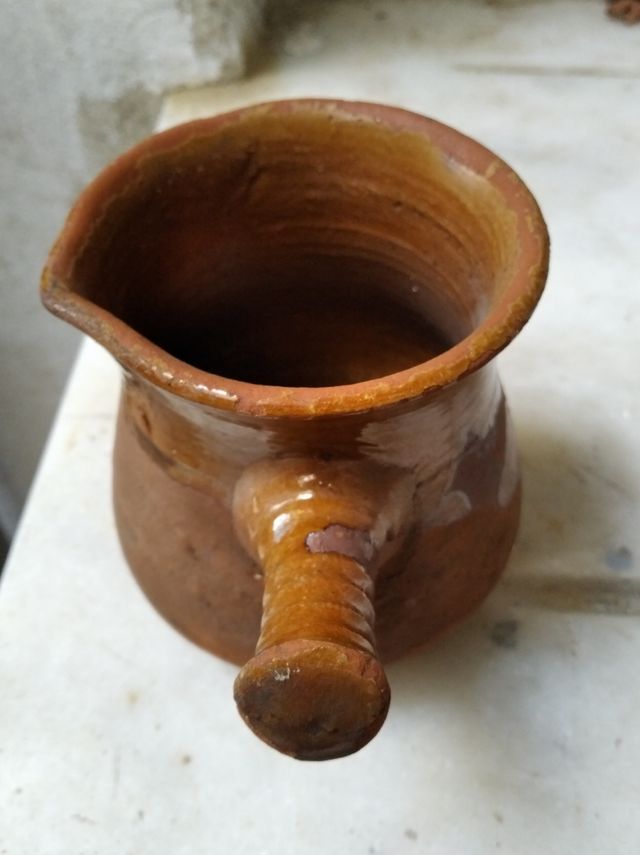 Cazo de barro antiguo
