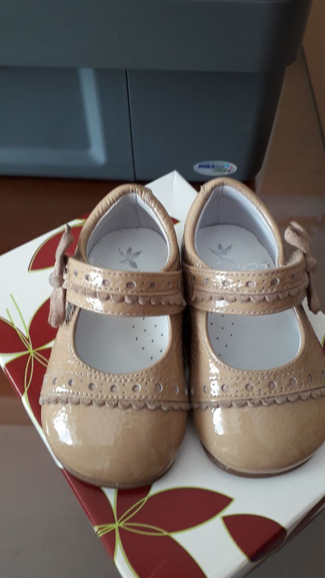 Vestido y Chaqueta 6 meses