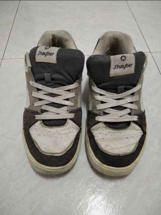 Zapatillas Antiguas J\\'hayber de segunda mano por 20 EUR en Belicena en  WALLAPOP
