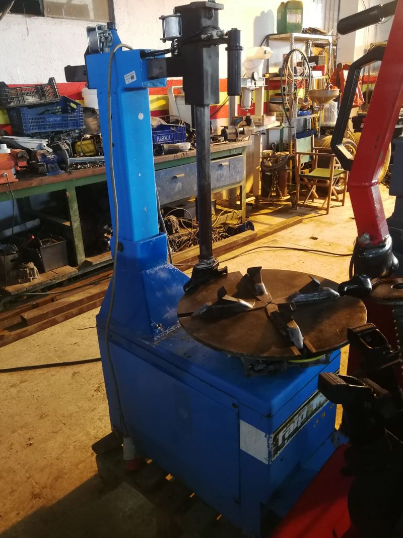 DESMONTADORA PROFESIONAL FAIP F40 220/380vol.