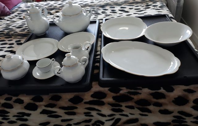 Vajilla completa de Santa Clara a estrenar