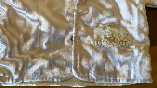 Abrigo de pana, color rosa palo