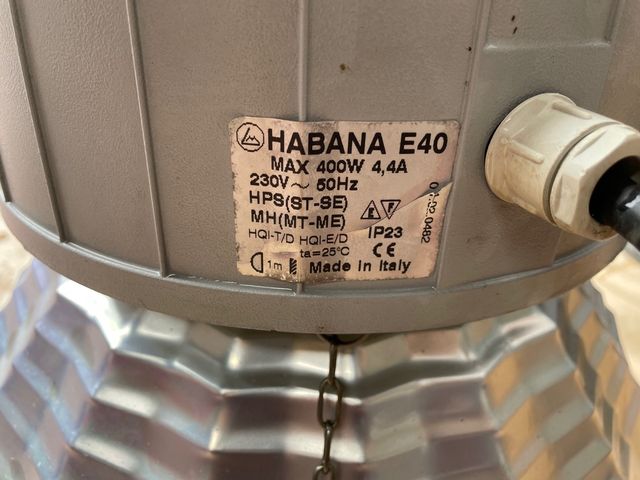 Focos nave industrial Habana E40