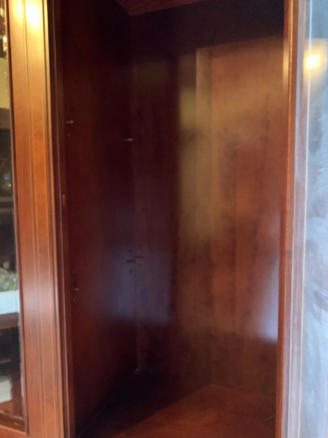 Espectacular Aparador HURTADO