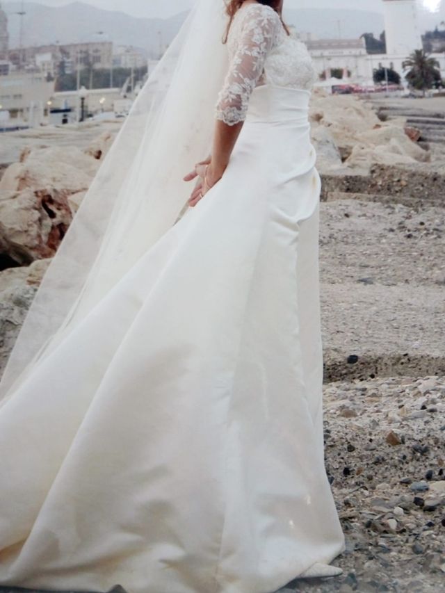 Venta de vestido de Novias Pronovias + Velo.