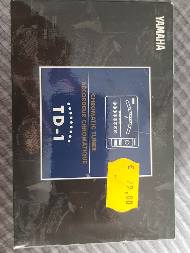 Afinador chromatico yamaha td1 totalmente nuevo