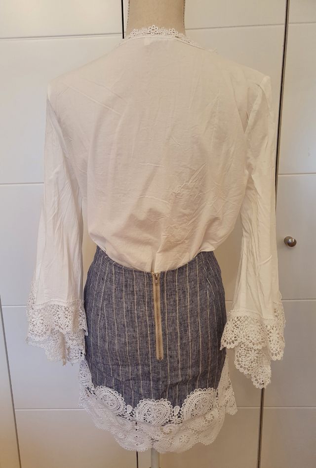 falda tubo rayas y encaje bordado Pepa Loves