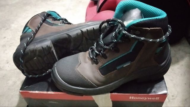 Botas de seguridad 40