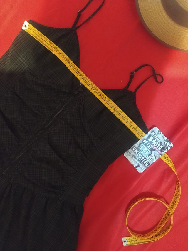 Vestido corto Nuevo de Zara new Colección