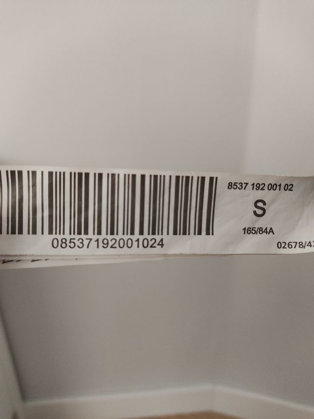 Stradivarius. Camiseta chica fiesta