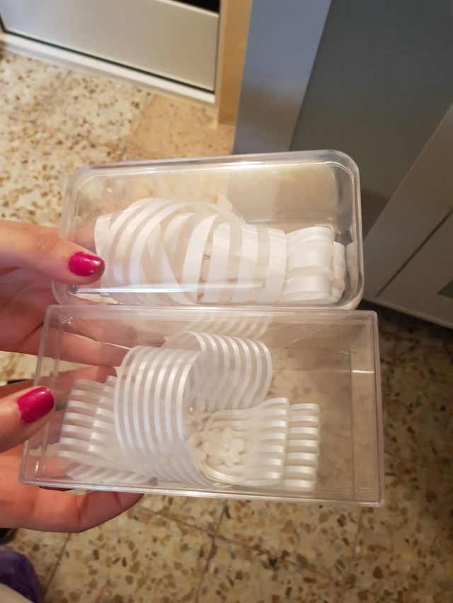 2 vestidos comunión + lazos pelo.(Marla)