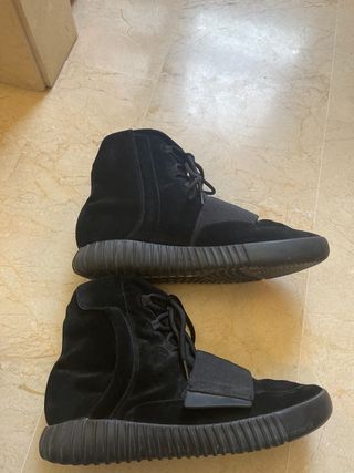 Adidas Yeezy boost 750 Negro de segunda mano por 280 EUR en Marbella en  WALLAPOP