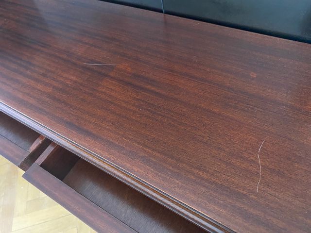 Mueble aparador de segunda mano por 100 € en Madrid en WALLAPOP