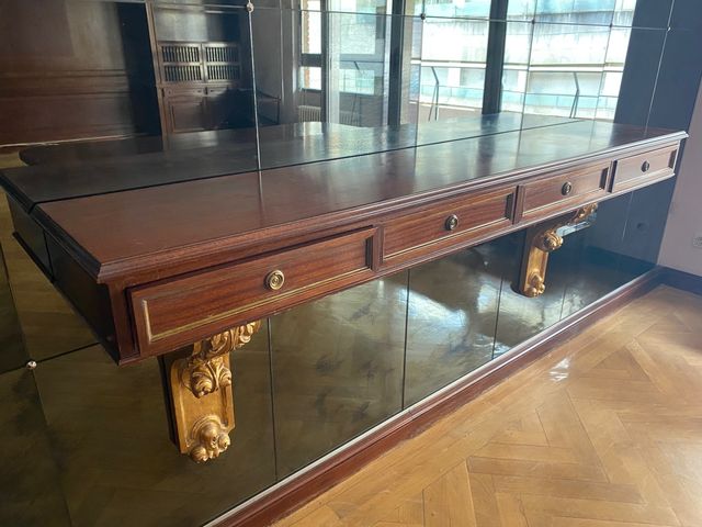 Mueble aparador de segunda mano por 100 € en Madrid en WALLAPOP