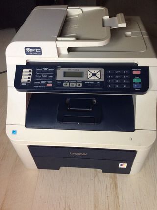 Impresora Laser Brother MFC-9120 CN de segunda mano por 99 EUR en Aguadulce  en WALLAPOP