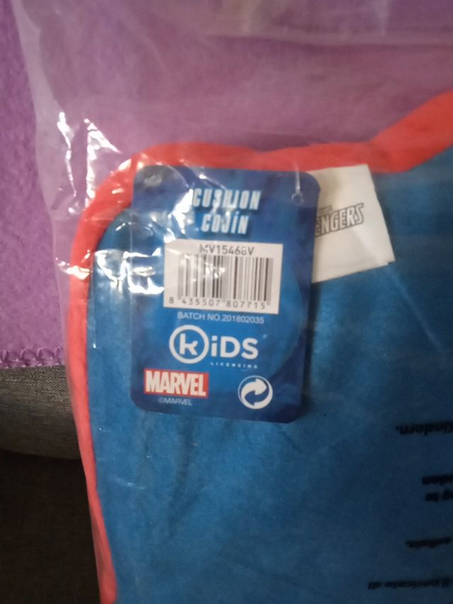 Marvel . Cojín . Nuevo . Precintado