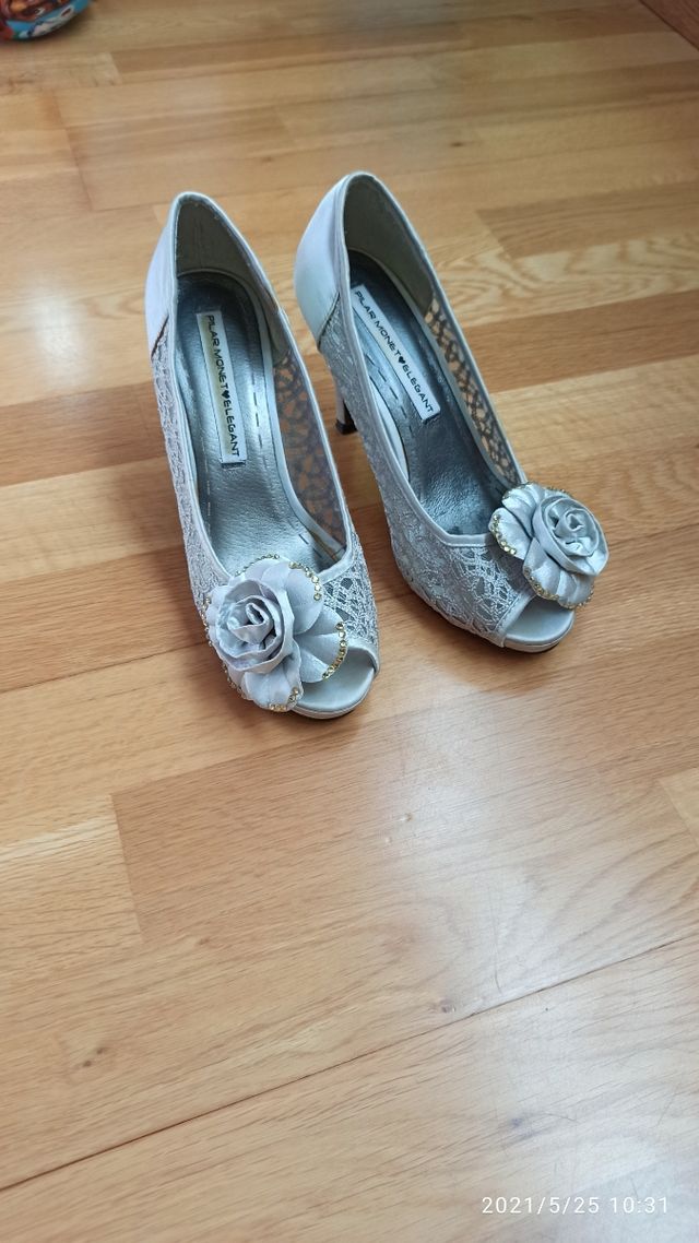 Zapato de fiesta. Número 36