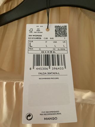 Falda popelin acampanada Mango de segunda mano por 18 EUR en Barcelona en  WALLAPOP