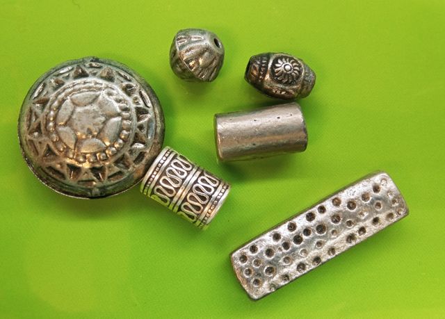 adornos para bisuteria