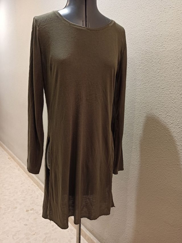 Blusa larga básica chica talla M