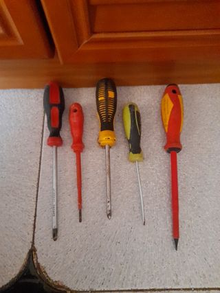 Tornavises de segunda mano por 10 EUR en Cubelles en WALLAPOP