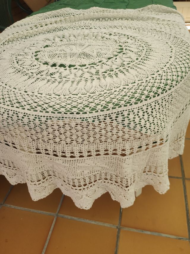 Mantel hecho a ganchillo
