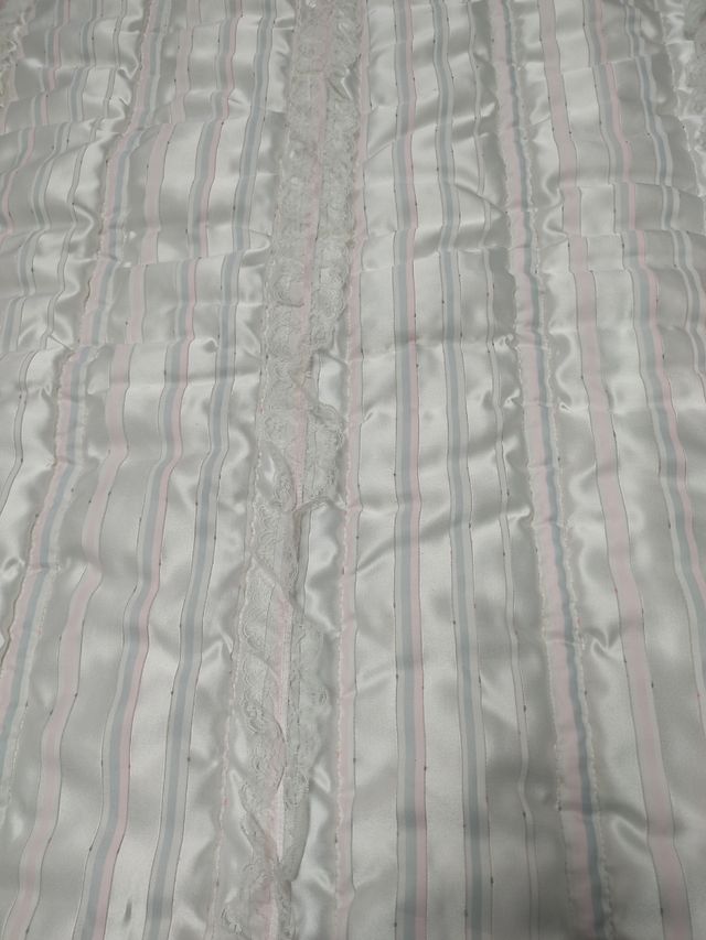 PRECIOSO EDREDÓN CAMA MATRIMONIO