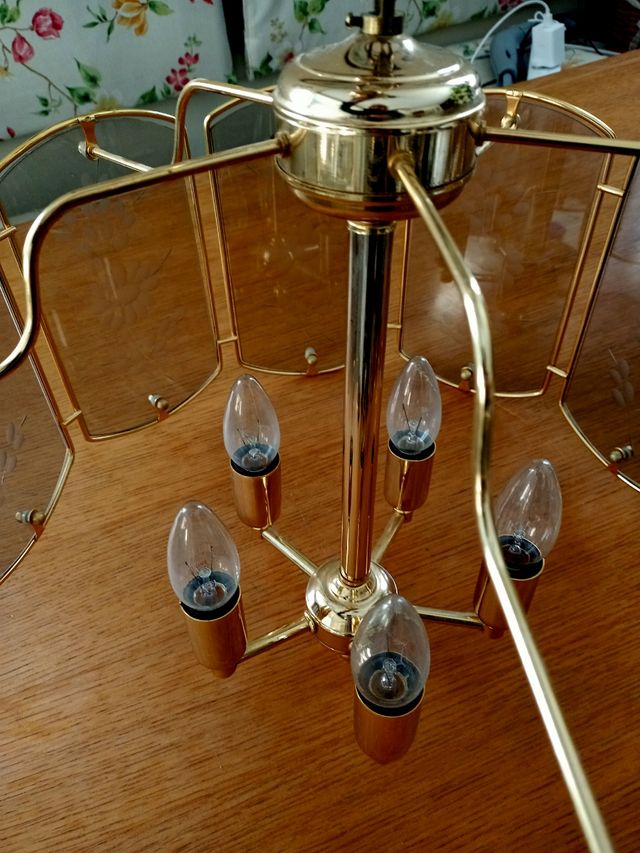 Antigua lámpara de techo