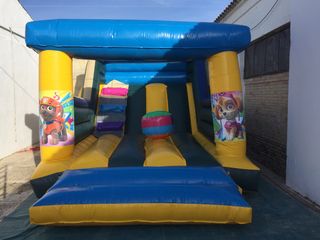 Alquiler sillas/mesas castillos hinchables