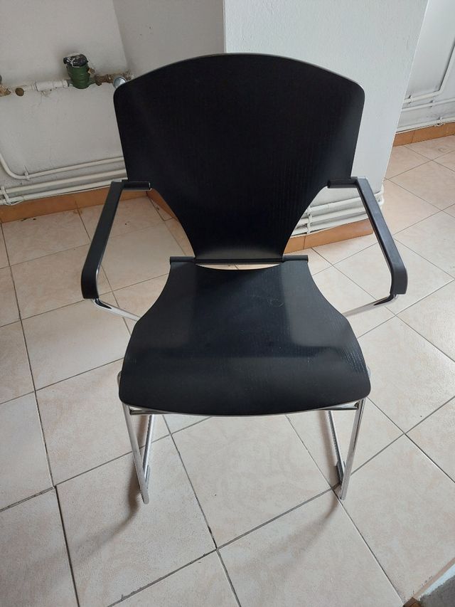 Silla madera diseño cómoda y elegante 