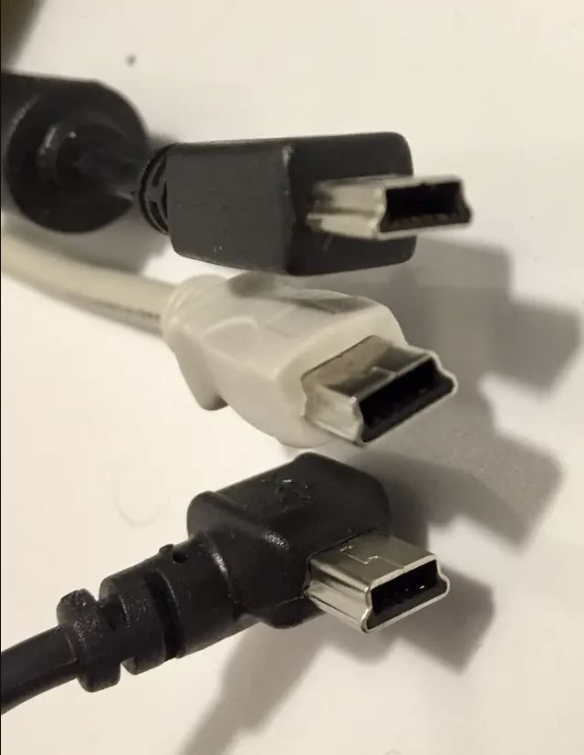 Cabos USB-Mini-USB