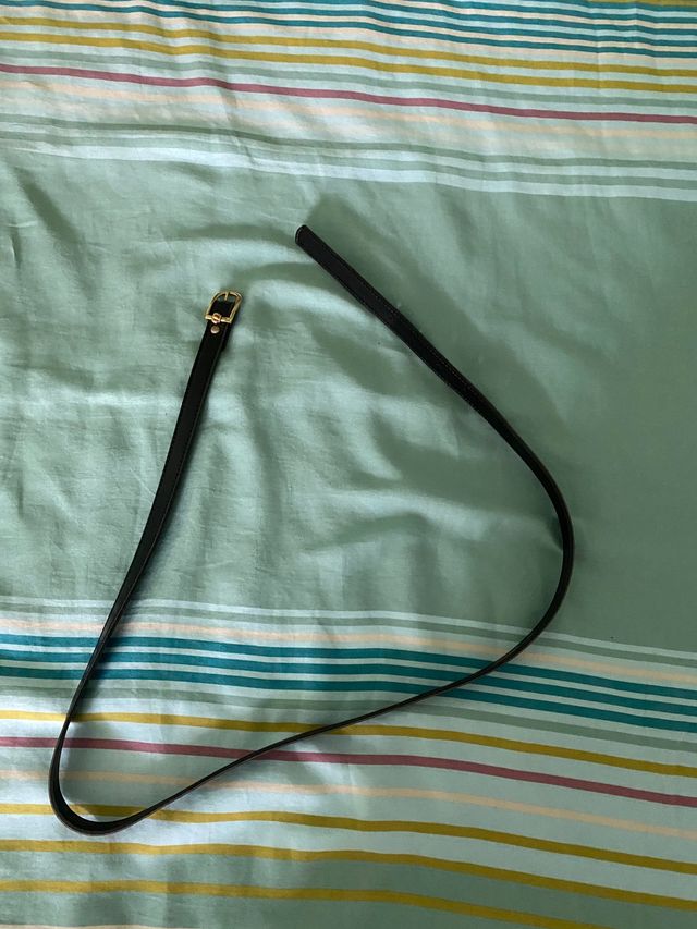 Cinturón nuevo negro
