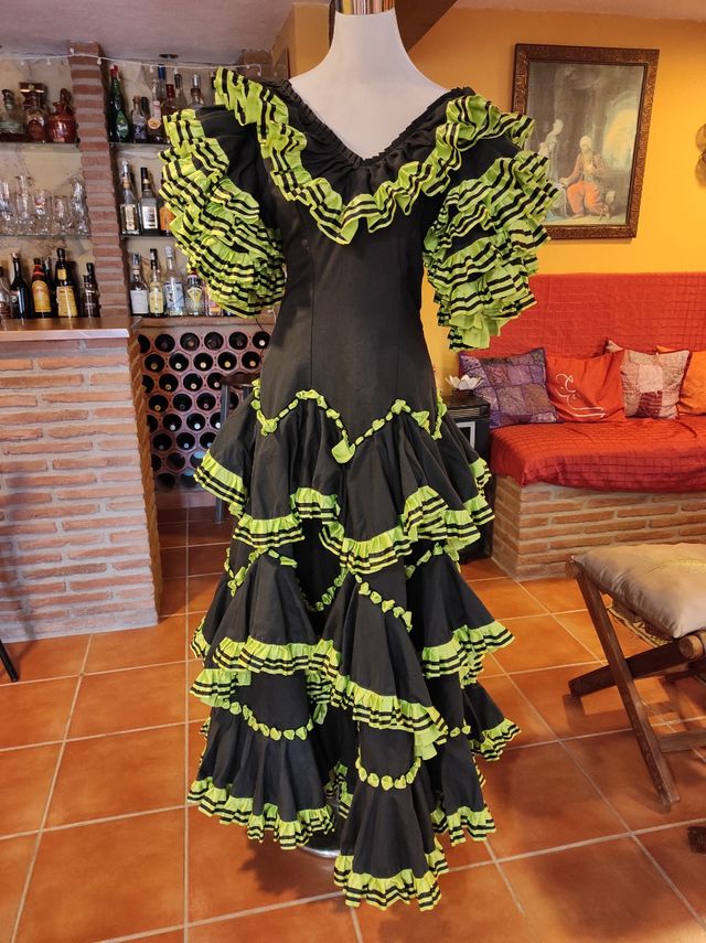 Traje De Gitana Flamenca De Segunda Mano Por 30 En Málaga En Wallapop
