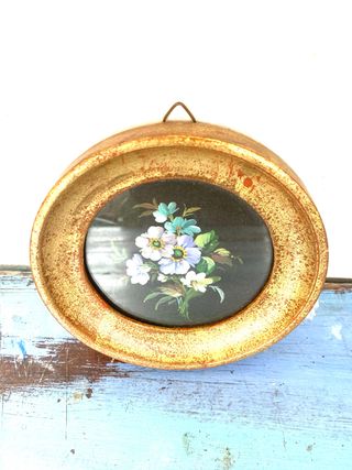 Antigua miniatura floral